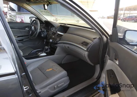 2010 Honda Accord 3.5 Ex-L from USA, damaged, VIN 1HGCP3F87AA017849